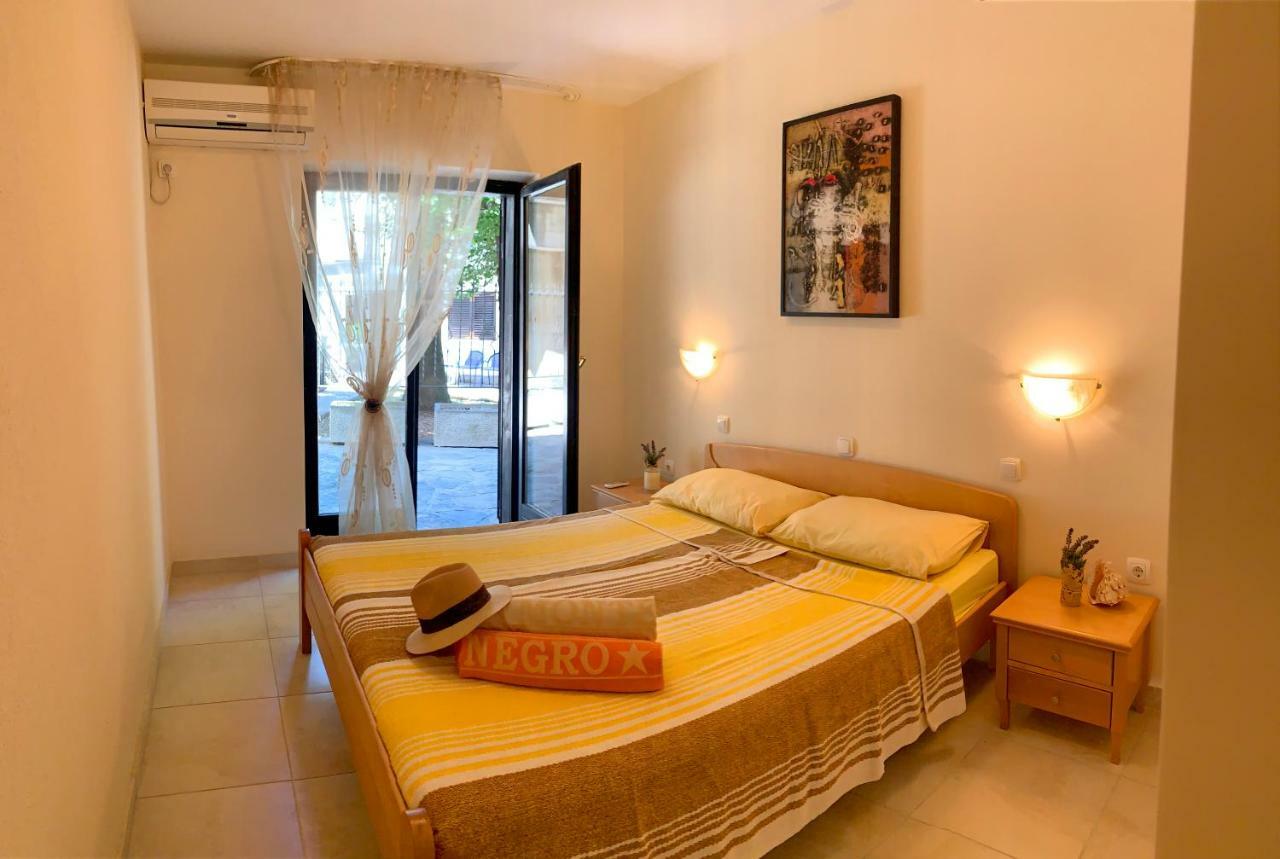 Villa Monte Boutique Apartments In הרצג-נובי מראה חיצוני תמונה